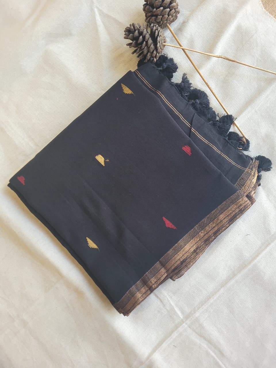 Black Meet Mul Saree