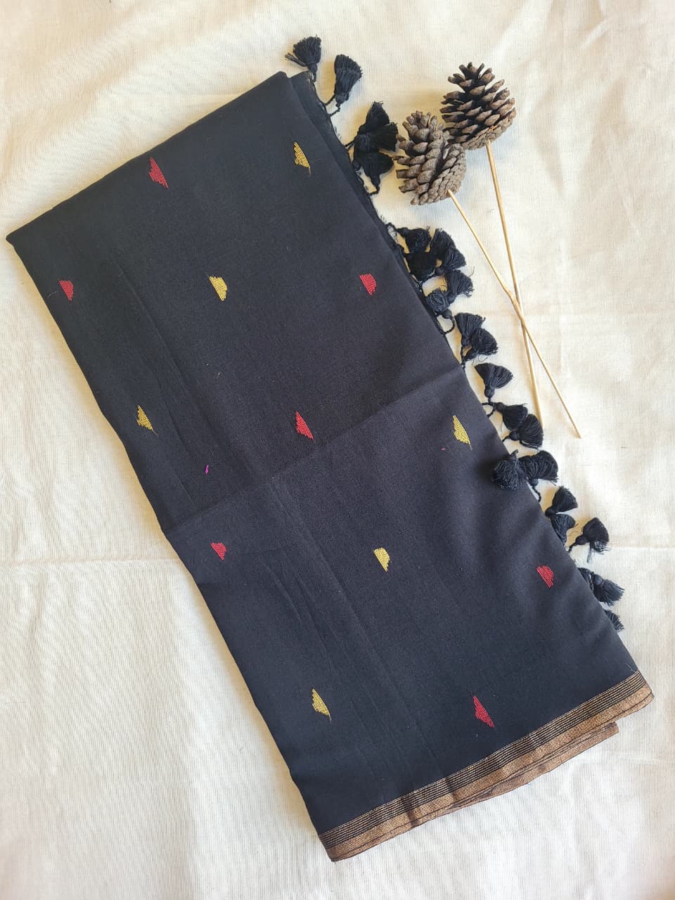 Black Meet Mul Saree