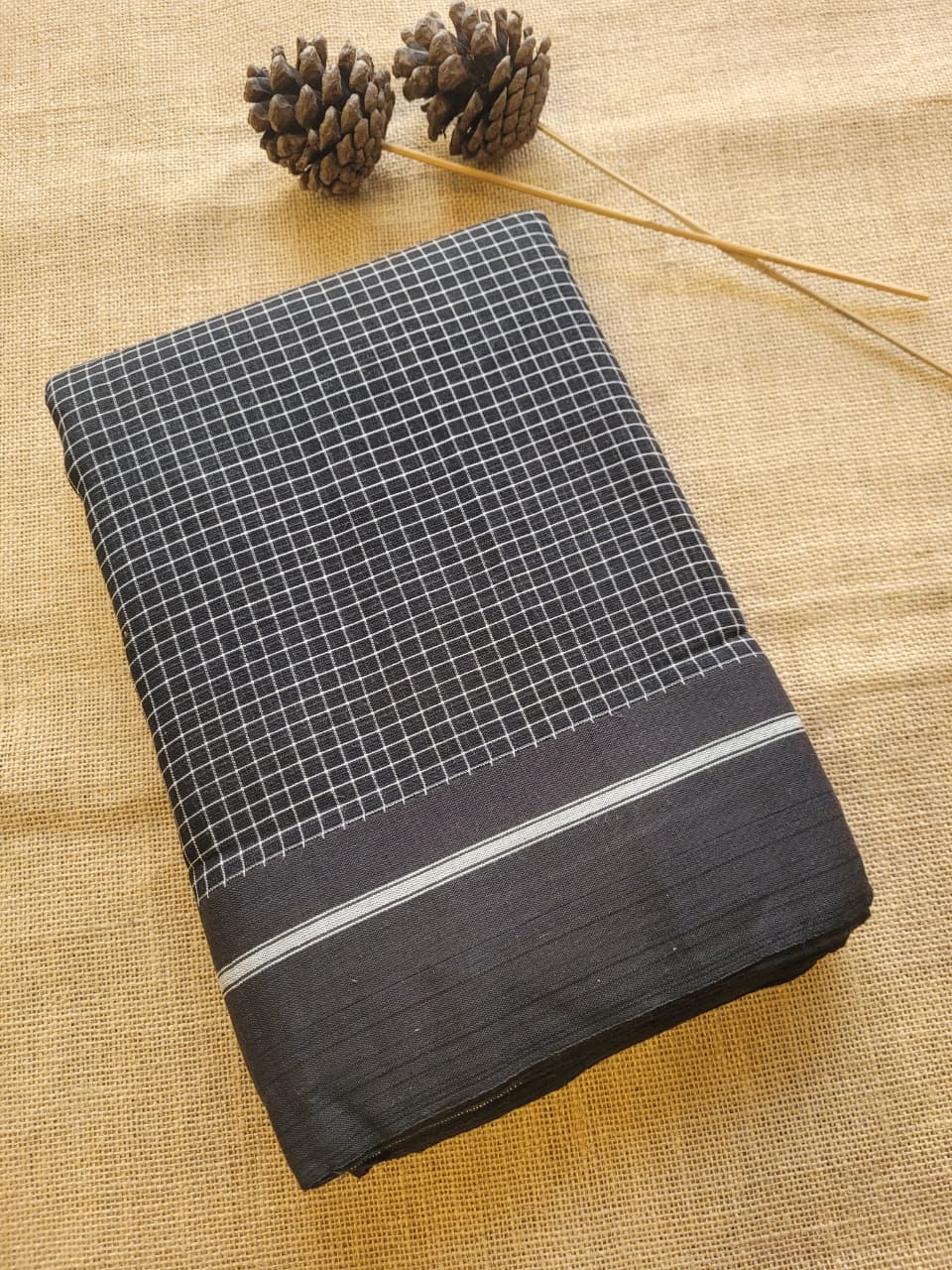 Hema Pattedanchu Saree