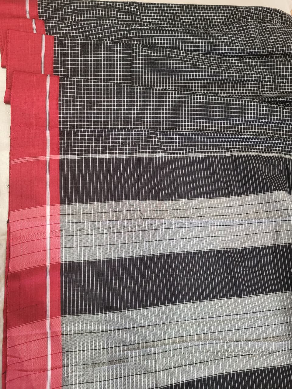 Red2 Hampa Pattedanchu Saree