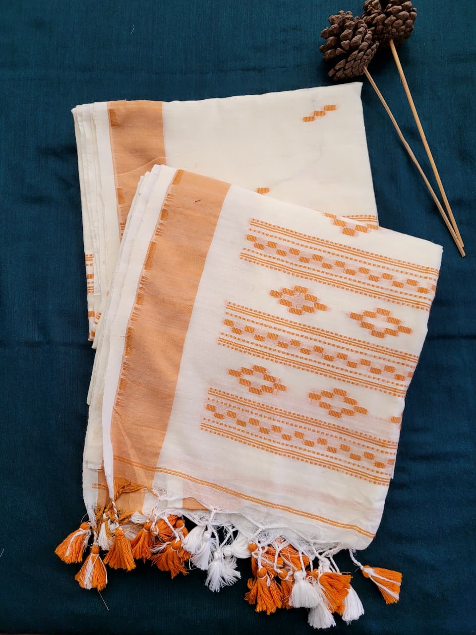Tanu Cotton Jamdani Saree