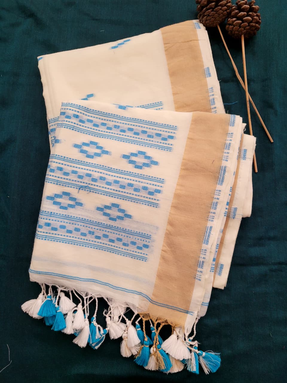Tanu Cotton Jamdani Saree