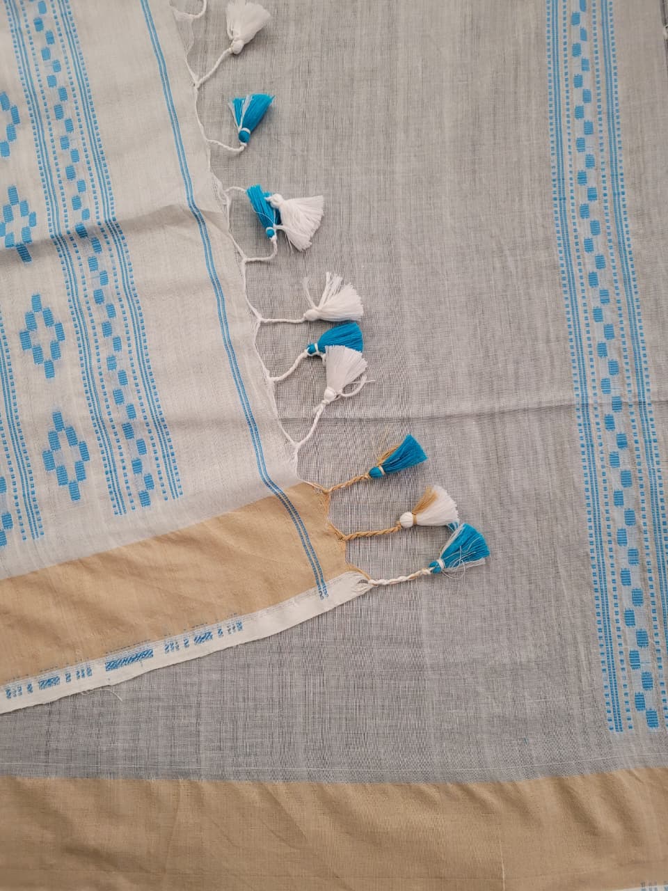 Tanu Cotton Jamdani Saree