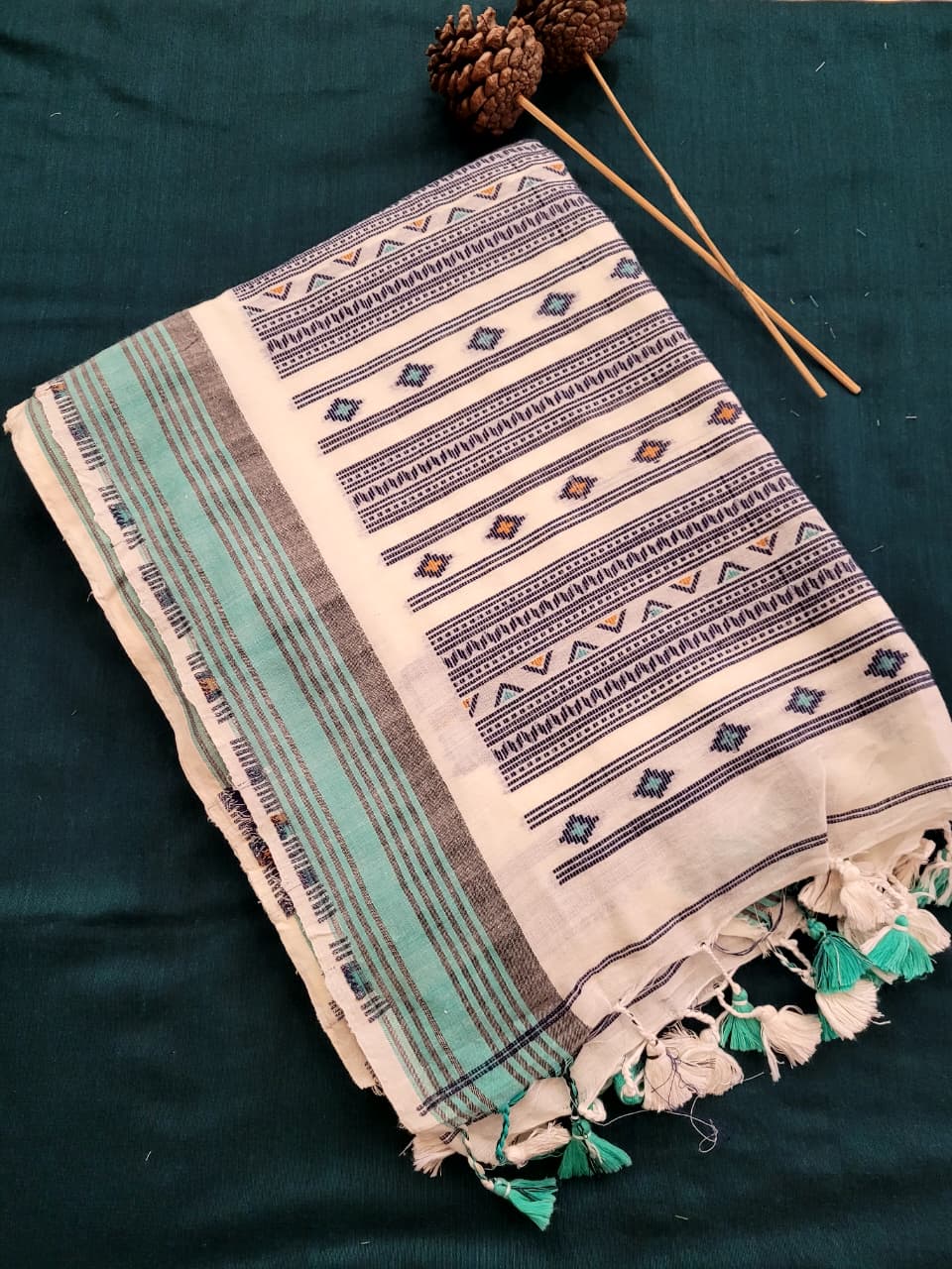 Tanu Cotton Jamdani Saree