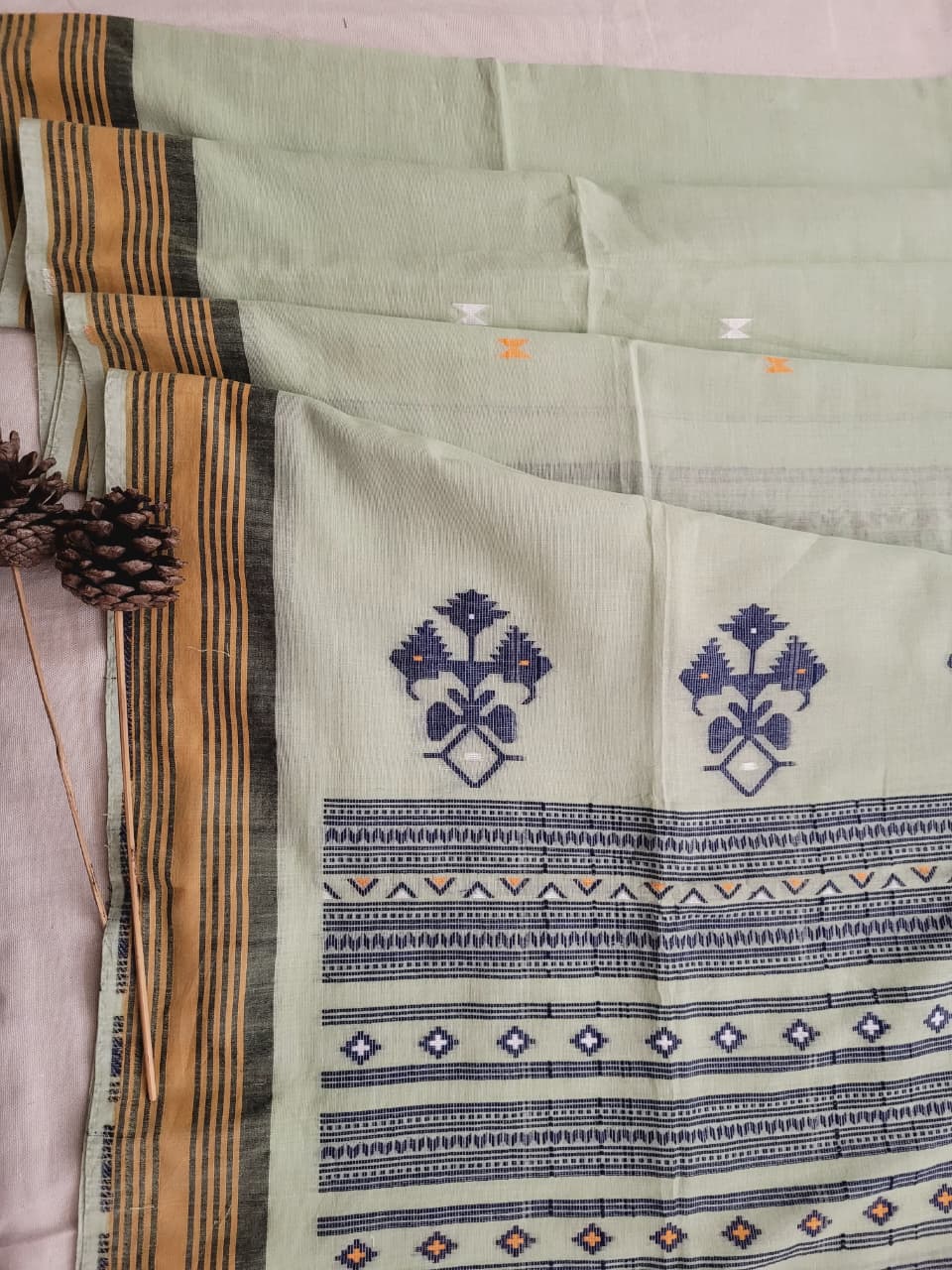 Tanu Cotton Jamdani Saree