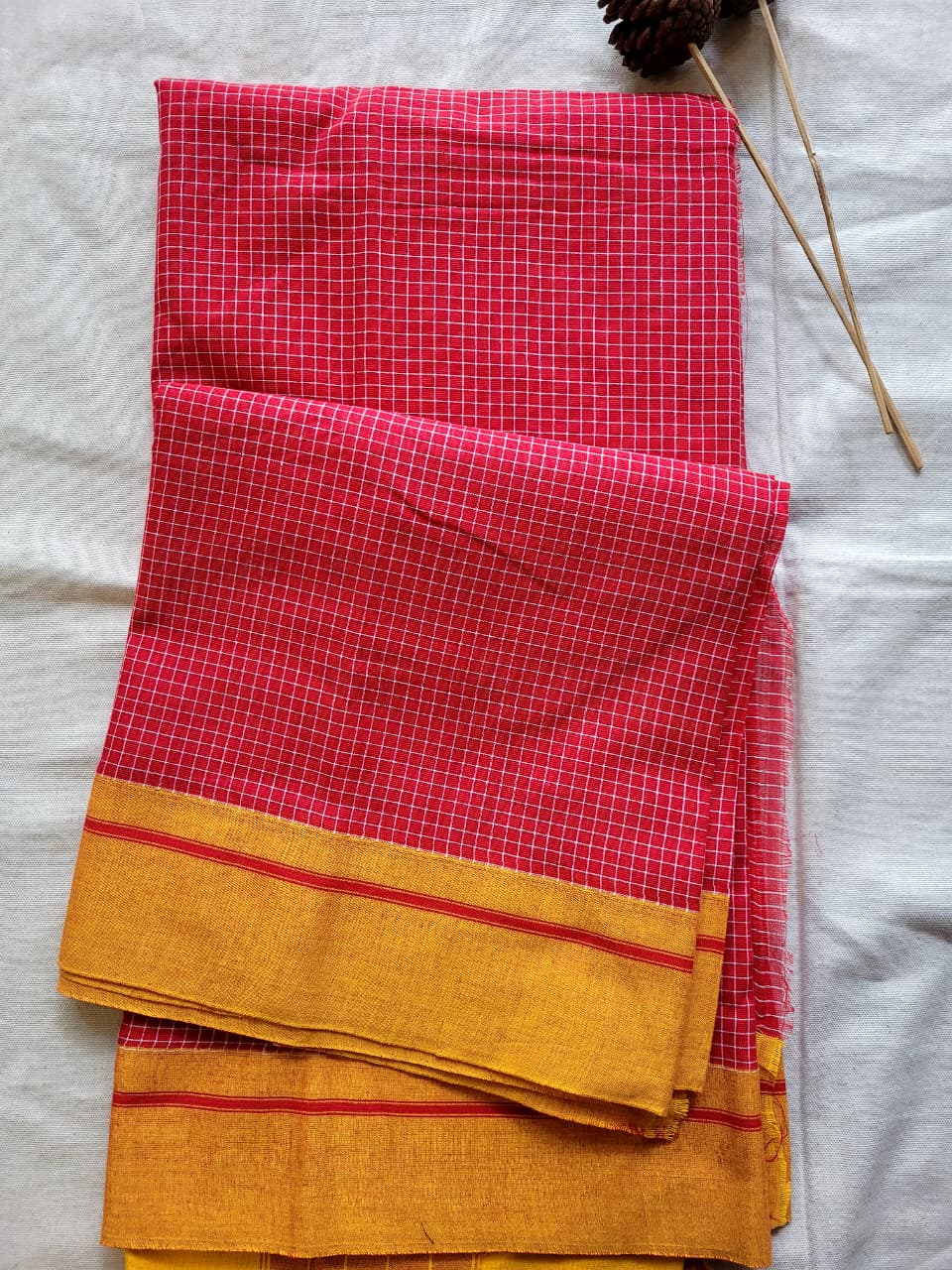 Red Hampa Pattedanchu Saree
