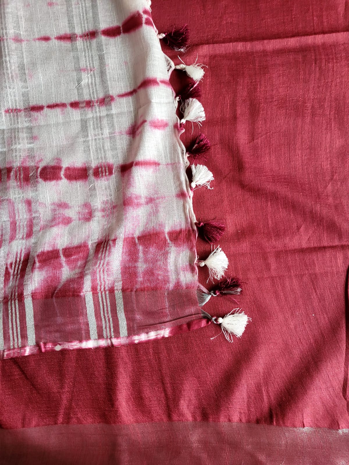 Maroon Shibori saree