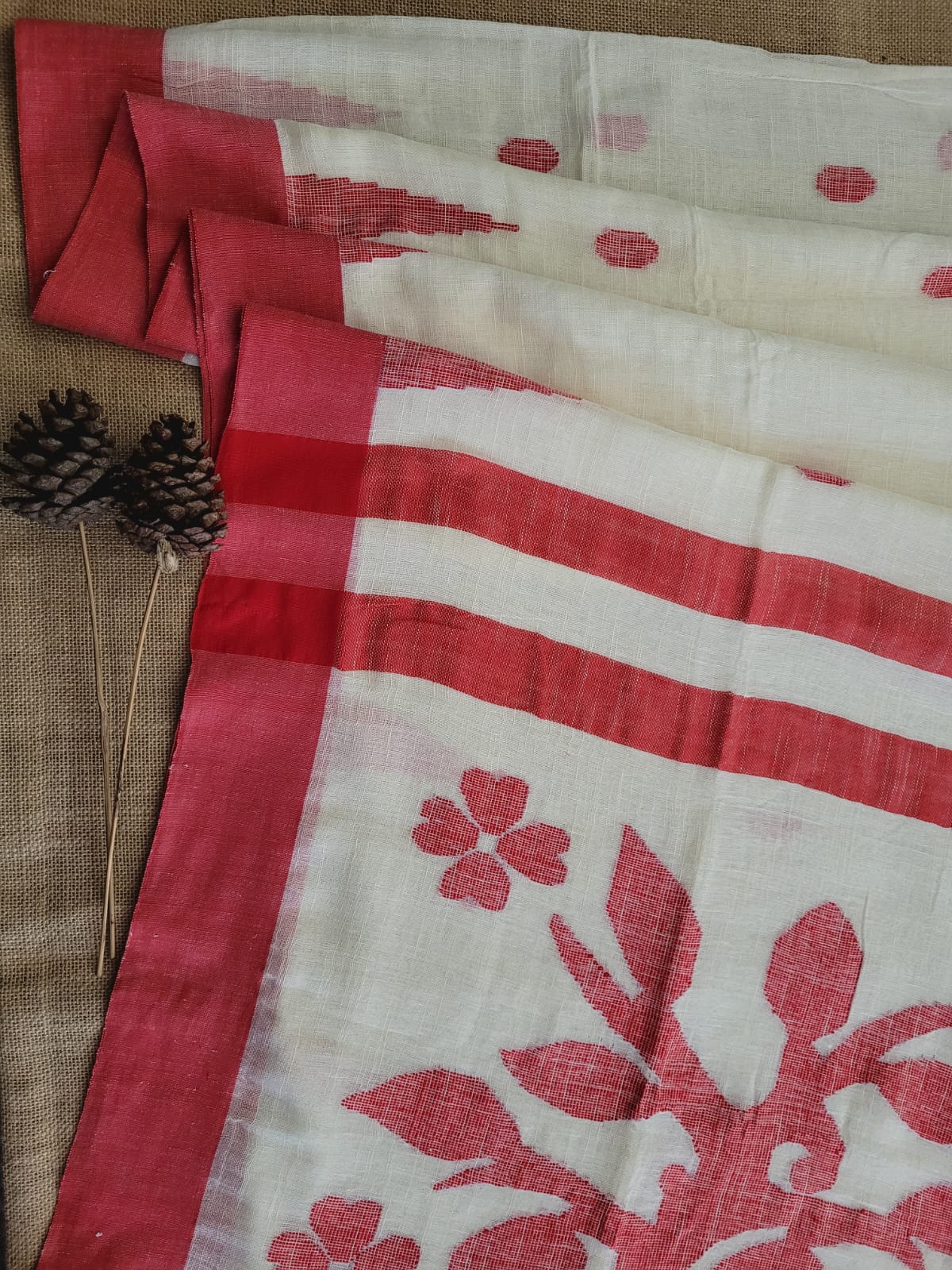 White3 Mayuri Linen Saree