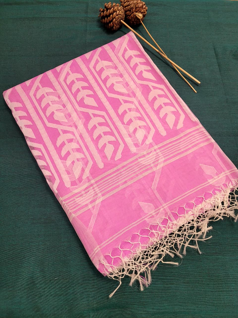 Pink Maslin Jamdani Saree