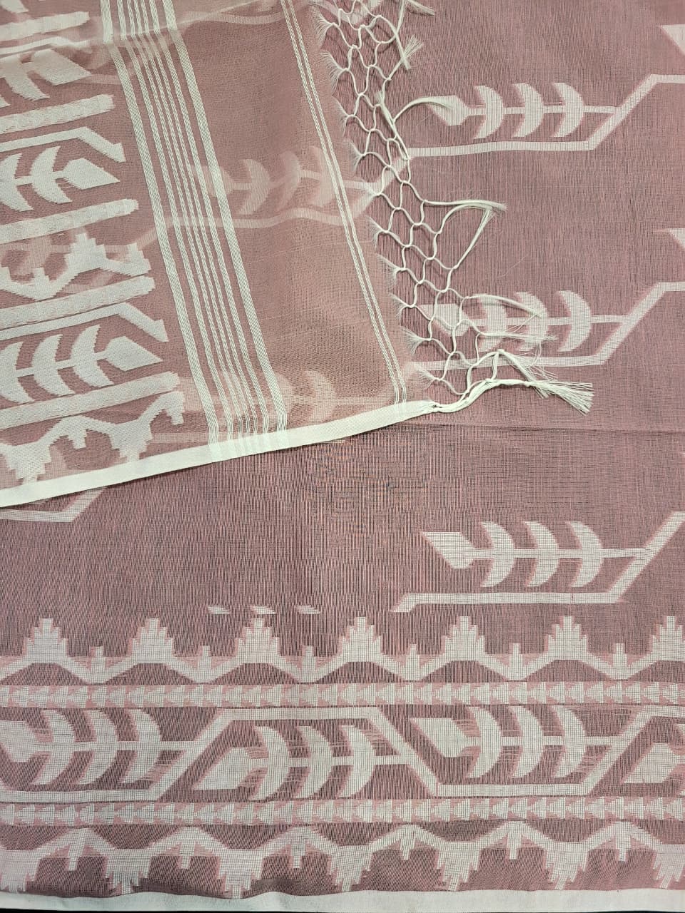Peach Maslin Jamdani Saree