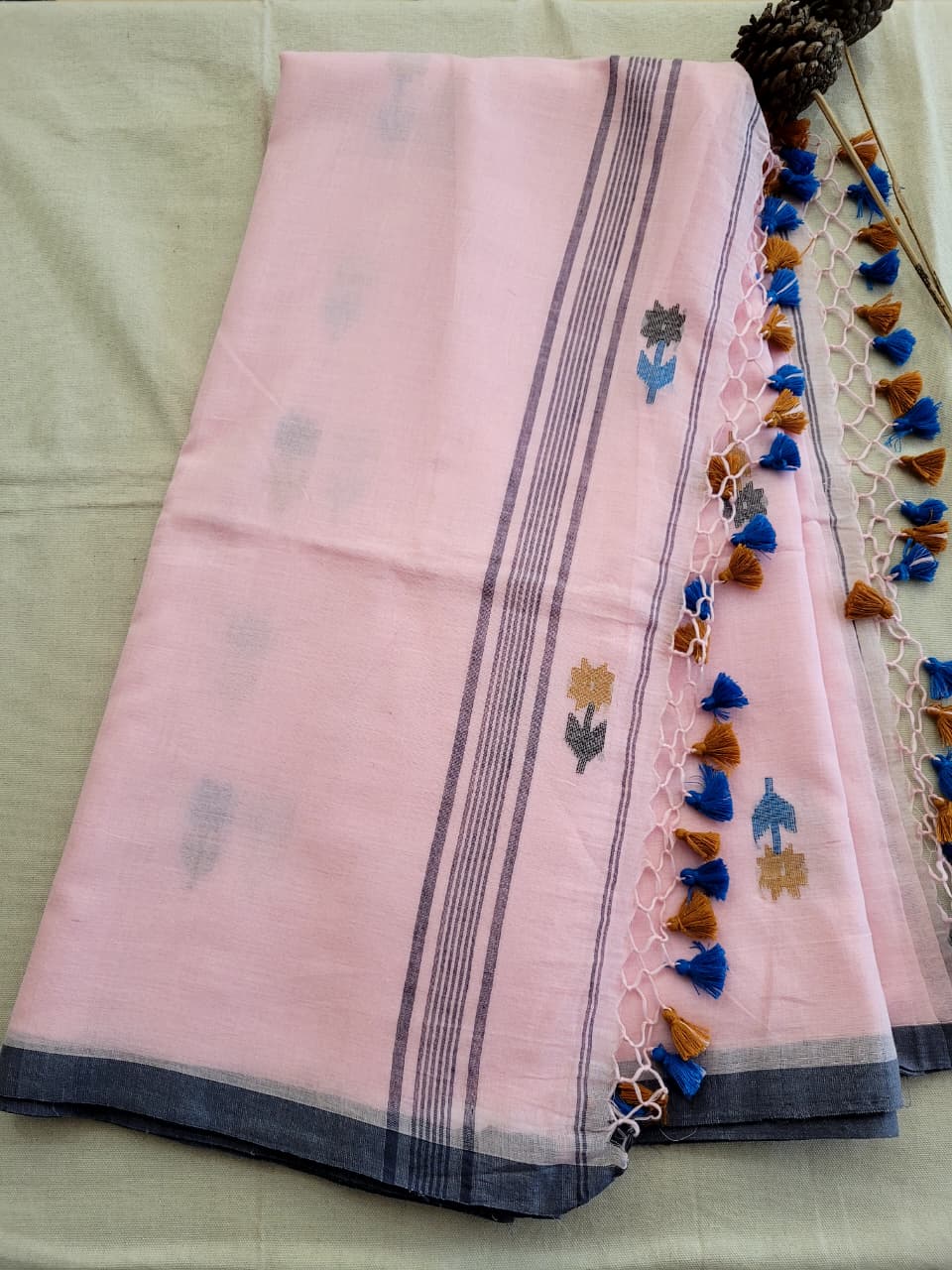 Pink Cotton Jamdani Saree