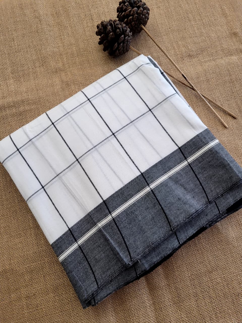 White3 Hampa Pattedanchu Saree
