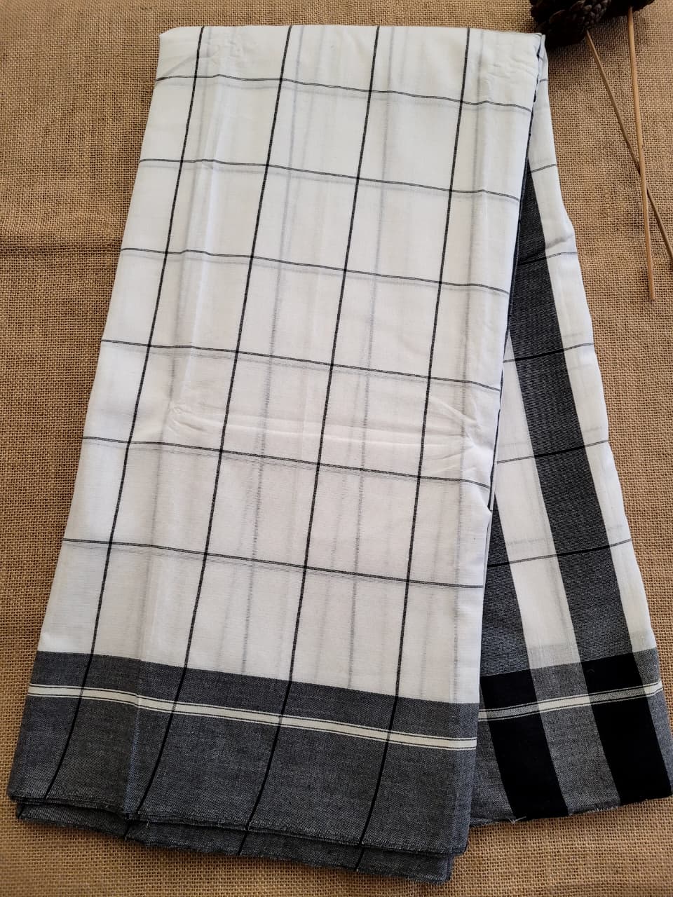 White3 Hampa Pattedanchu Saree