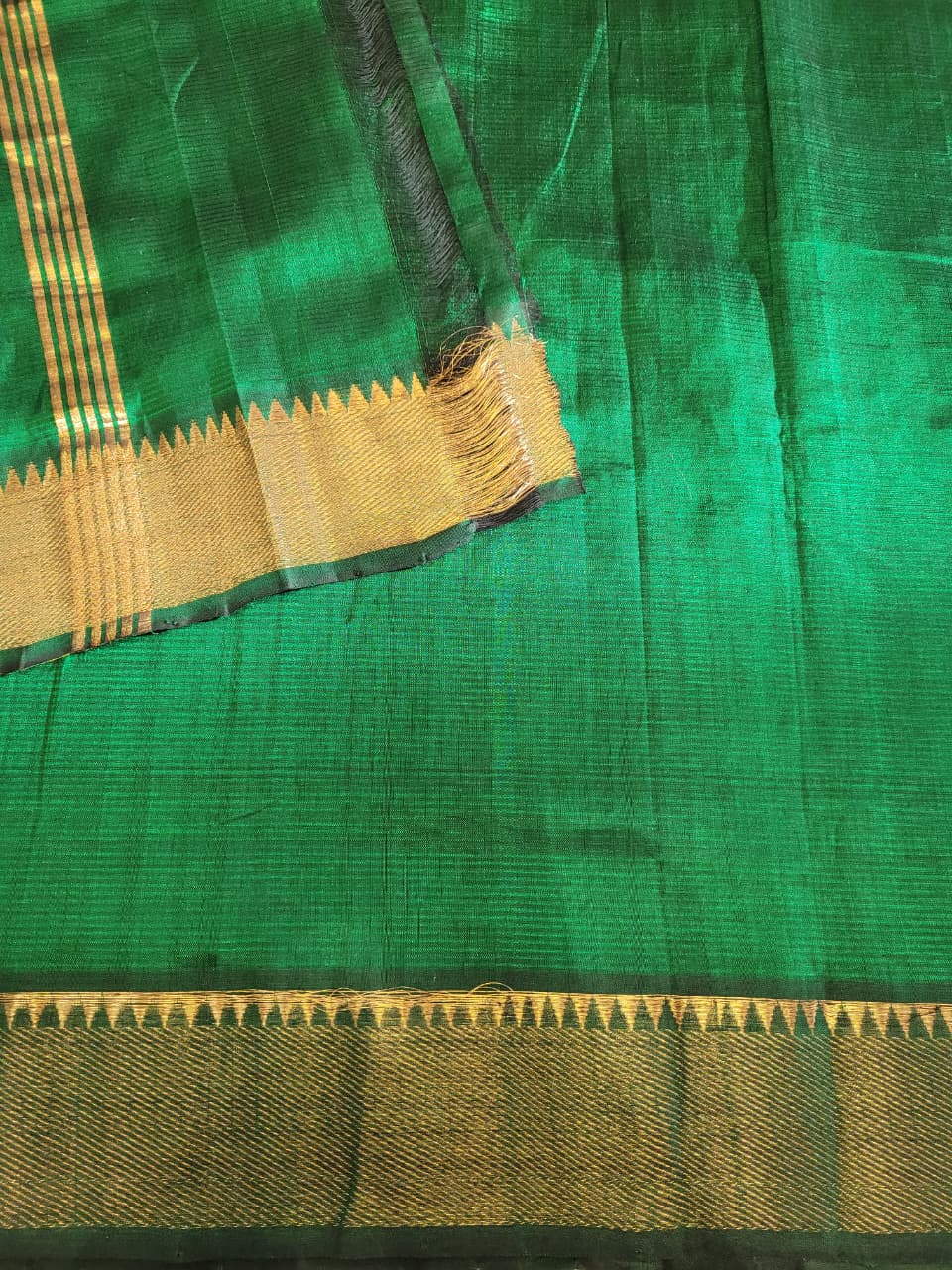 Emerald Maheshwari Silk Saree