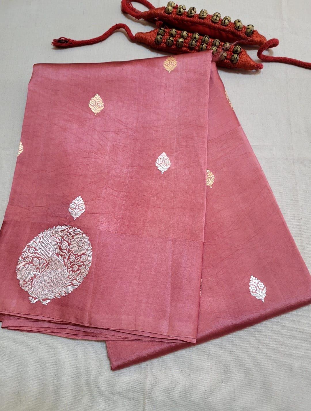 Onion Katan Banarasi Saree
