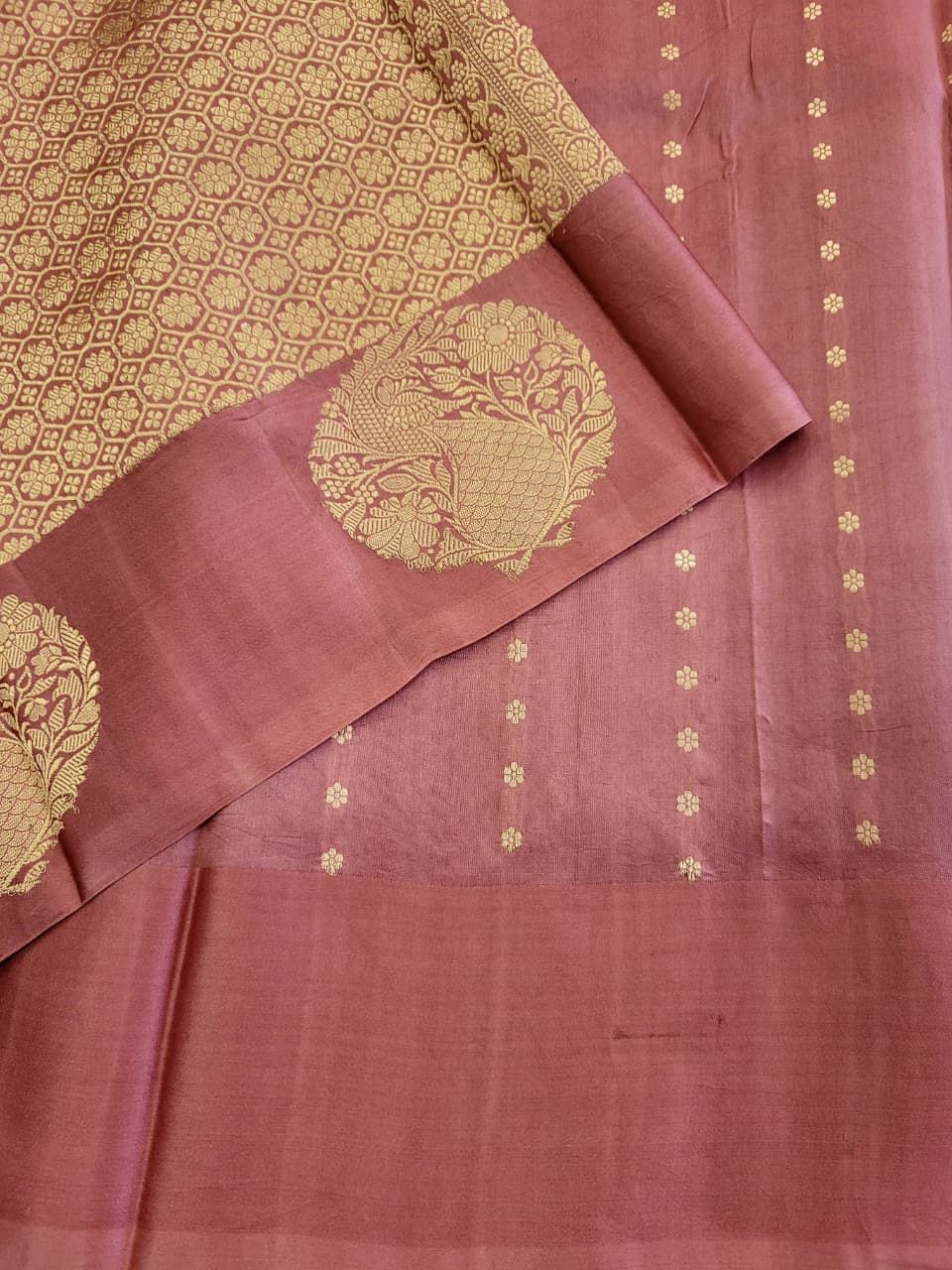 Onion Katan Banarasi Saree
