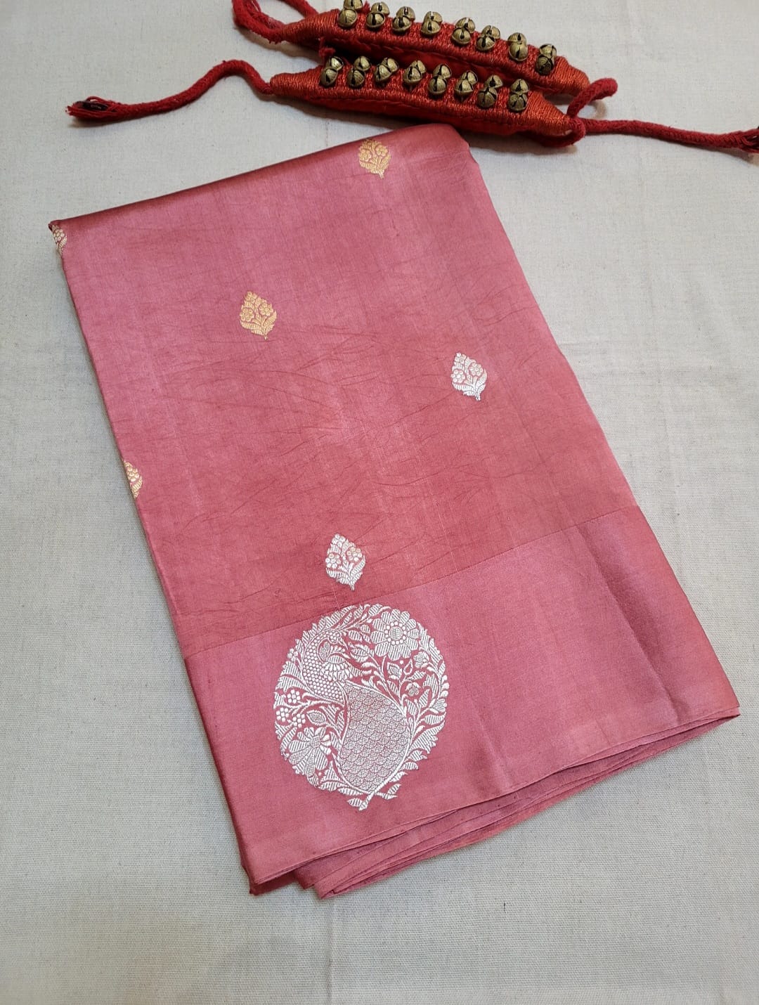 Onion Katan Banarasi Saree