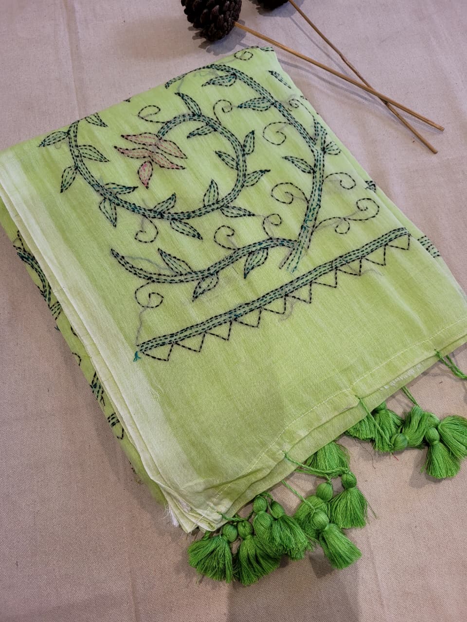 Pista Mul Kantha Saree