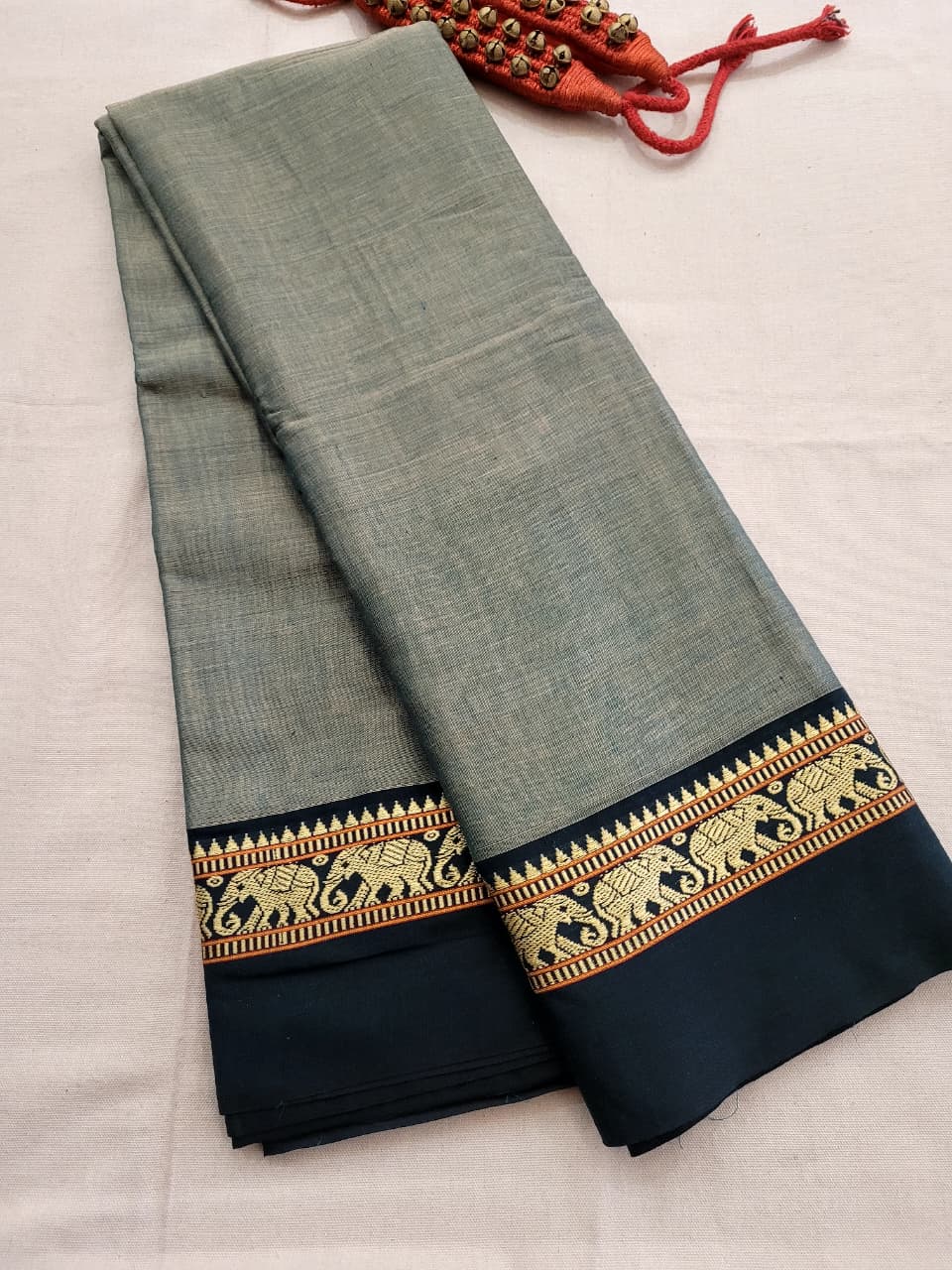 Grey Narayanpet Cotton Saree