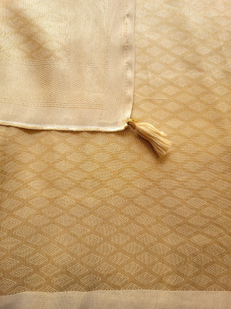 Golden Tissue Kani Silk Saree