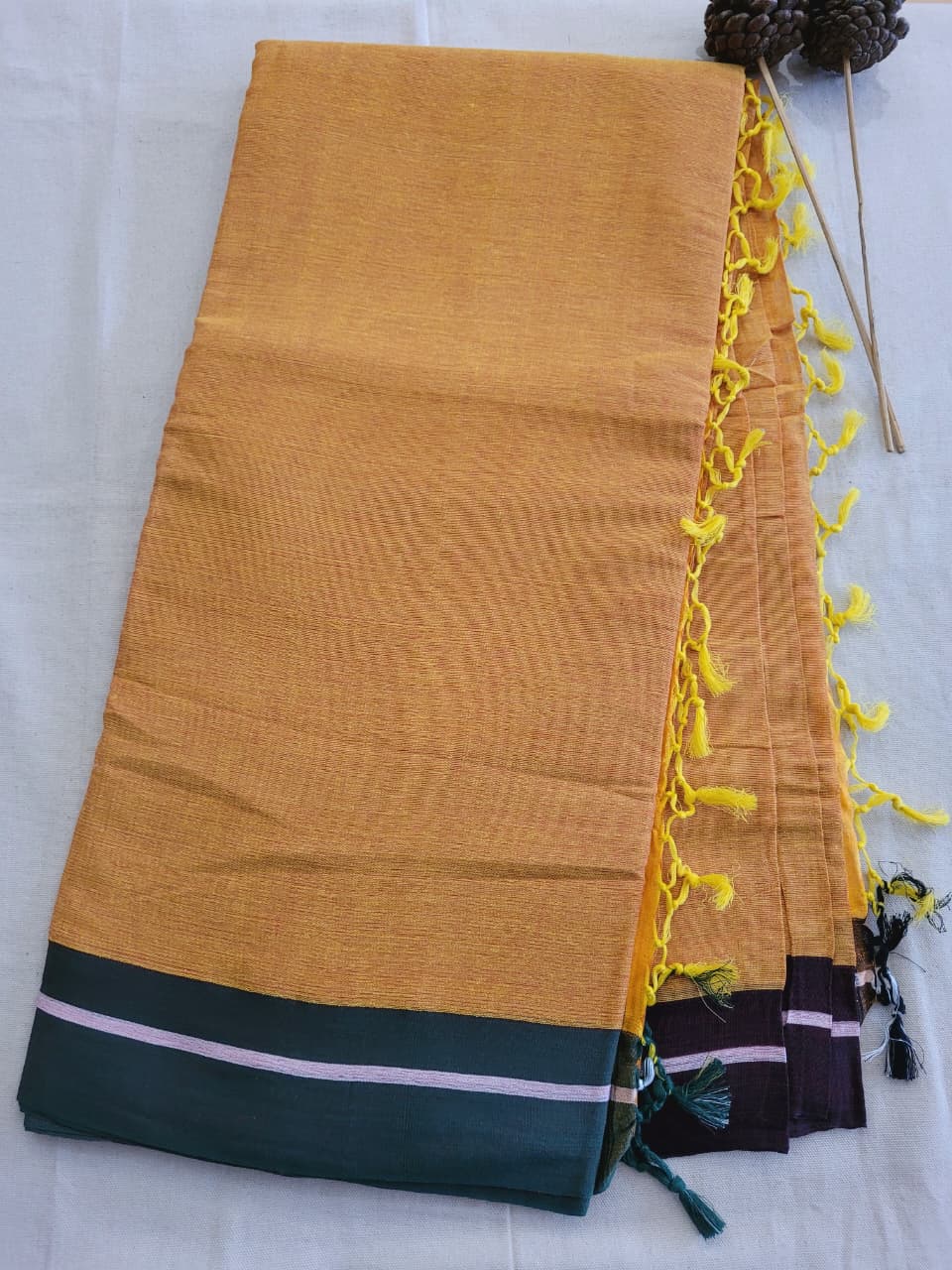 Mustard Hampa Pattedanchu Saree