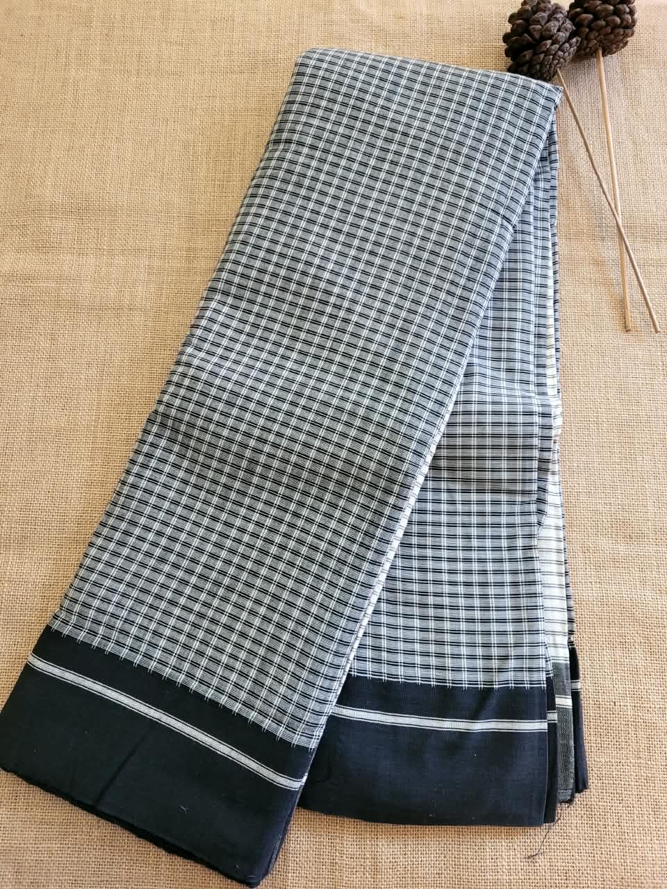Black2 Hampa Pattedanchu Saree