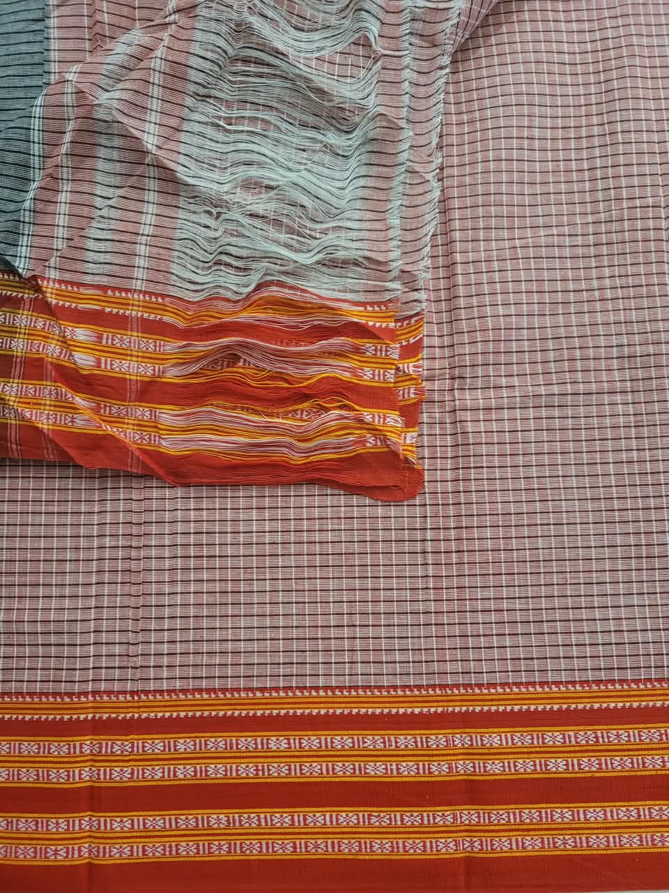 Red Hampa Pattedanchu Saree