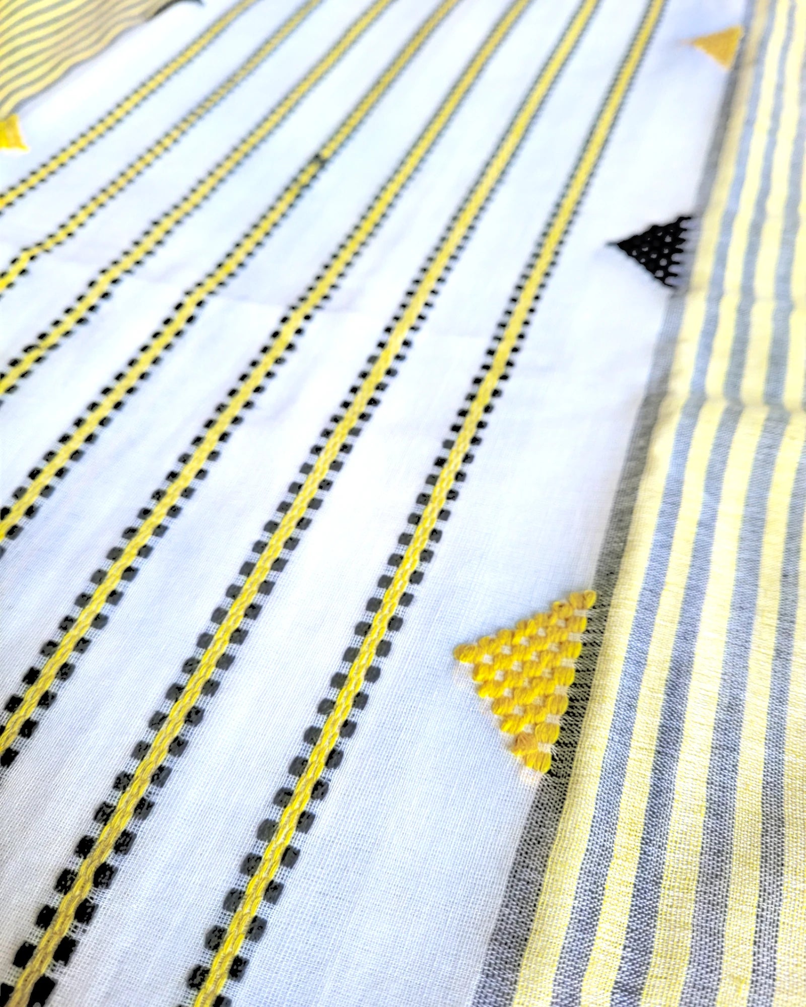 Yellow Karni Linen Saree