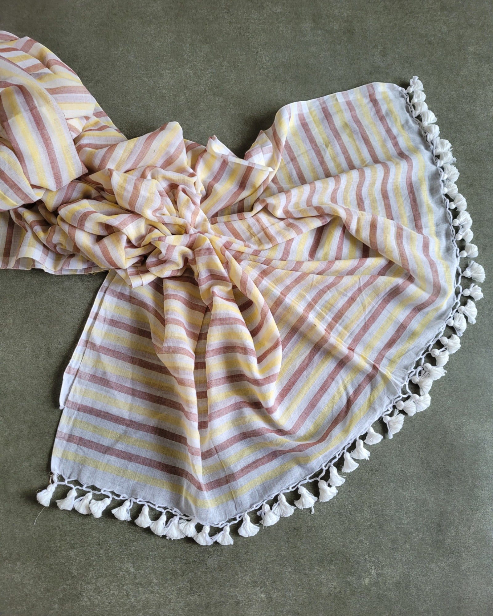 Yellow Dori Mulmul Saree