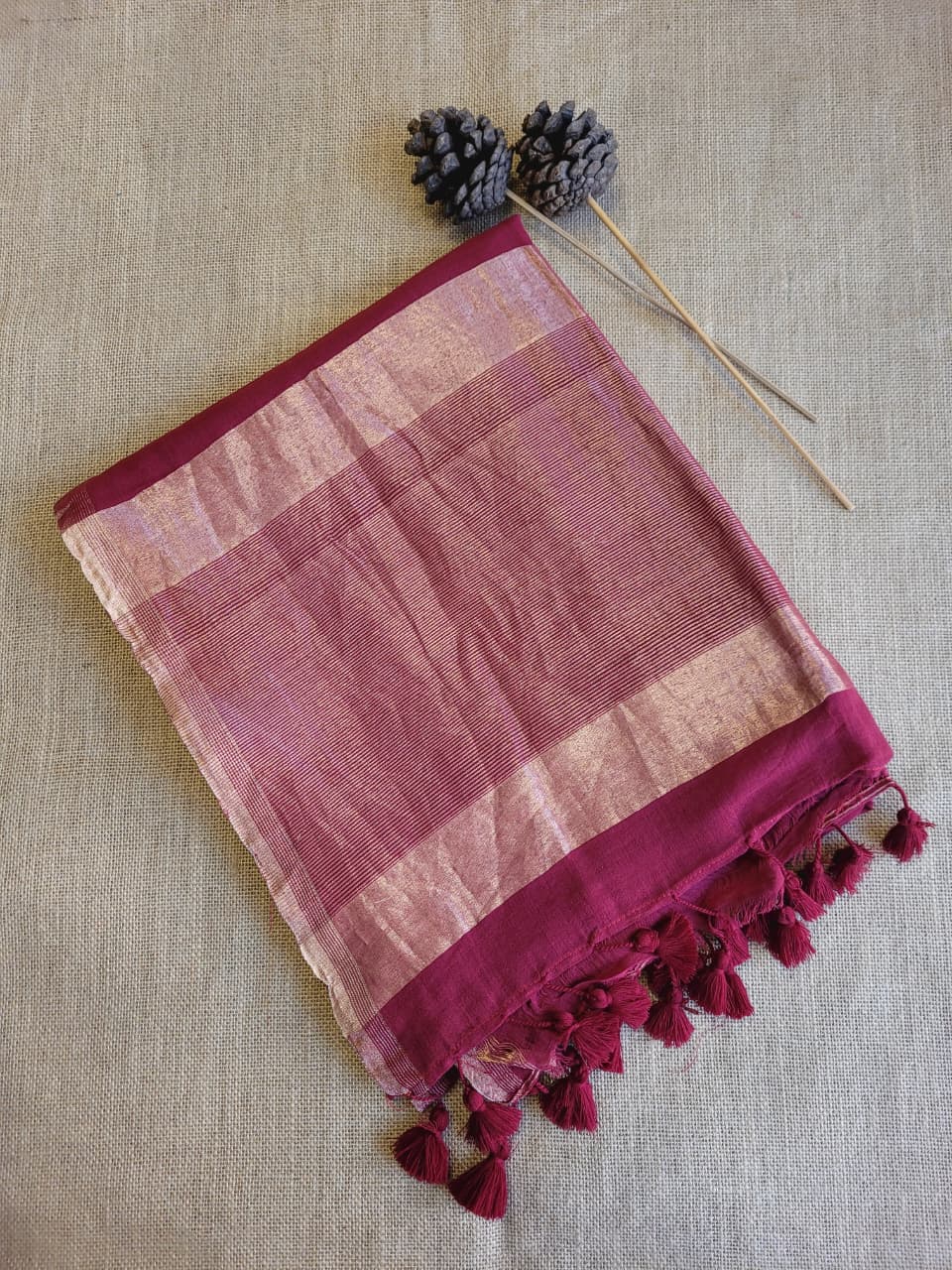 Maroon Meet Mul Saree