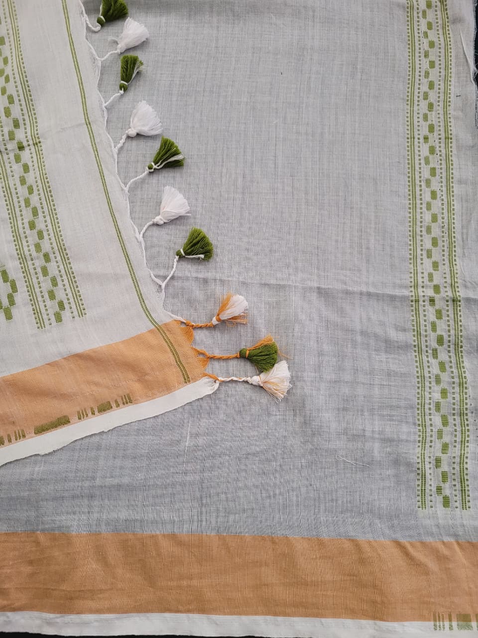 Tanu Cotton Jamdani Saree